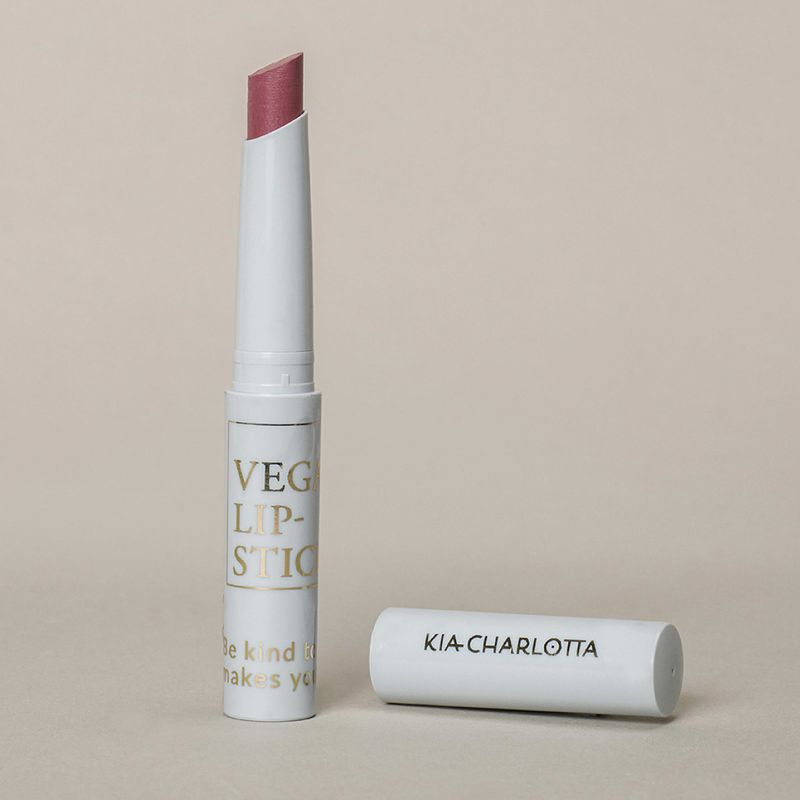 Kia-Charlotta, Veganer Lippenstift Growth Mindset (Rosenholz)